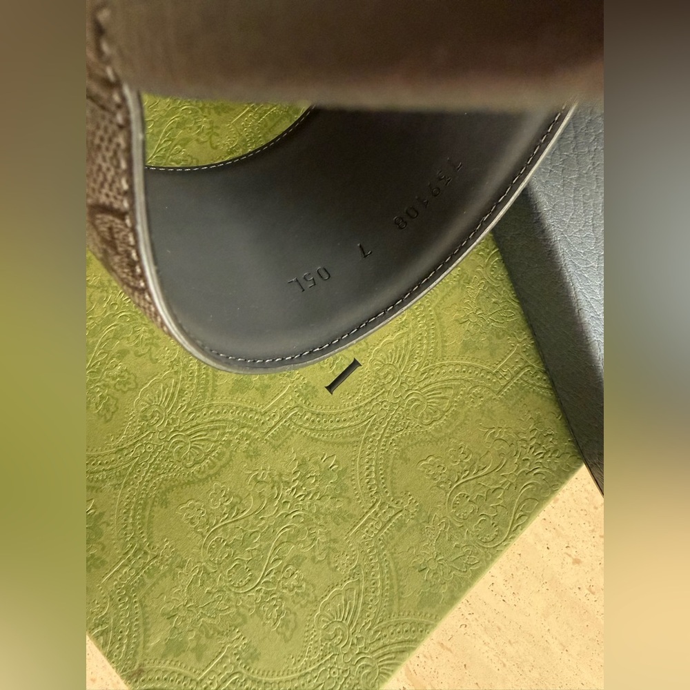NWB GUCCI GG Supreme Slide (Men) Grey/Black Designer Sz: 7 - Picture 9 of 16